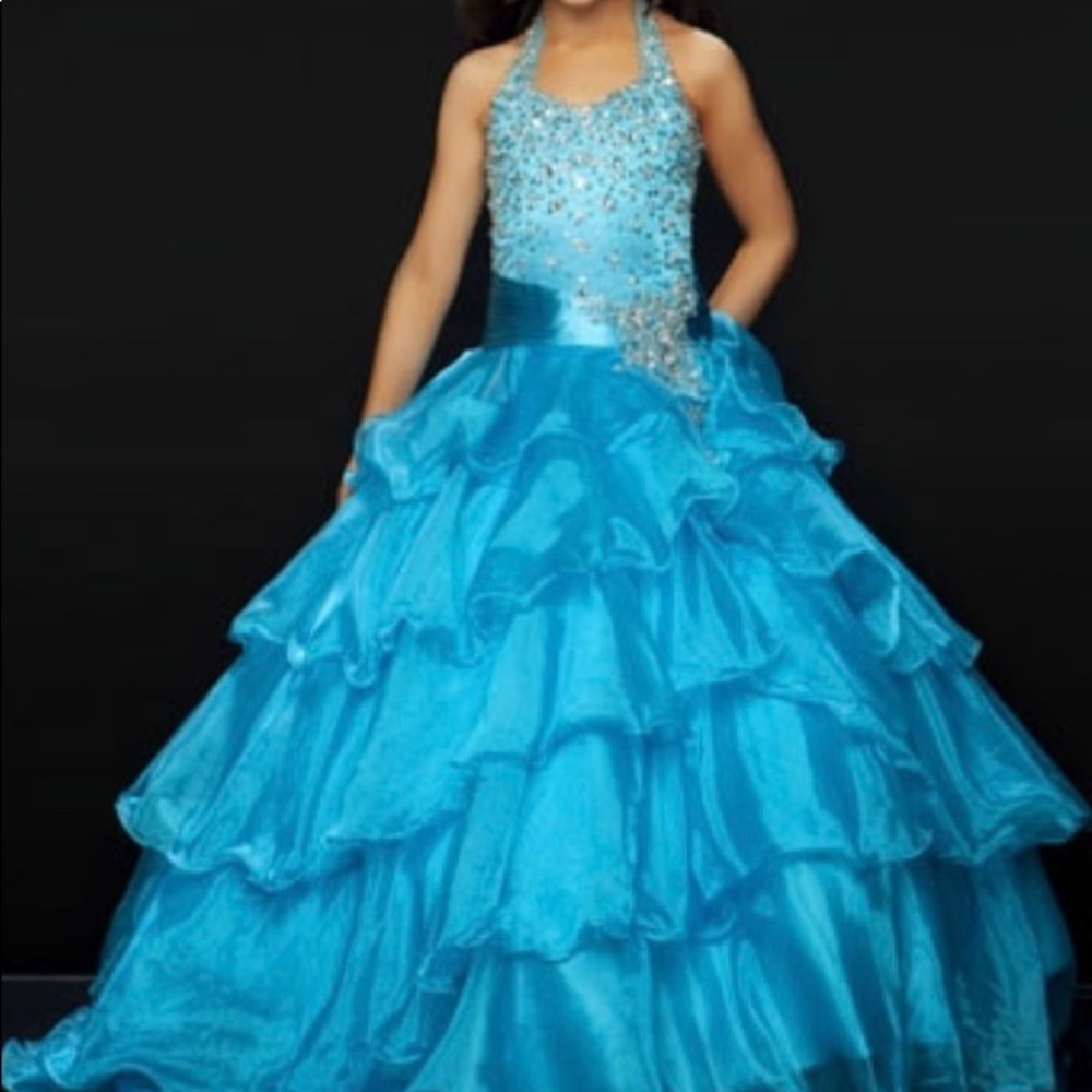 Pageant gown